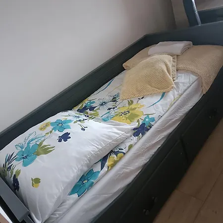 Nowoczesne Mieszkanie Z Odleglym Widokiem Na Morze アパート